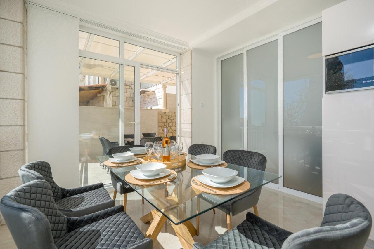 Banje 3 Apartamento